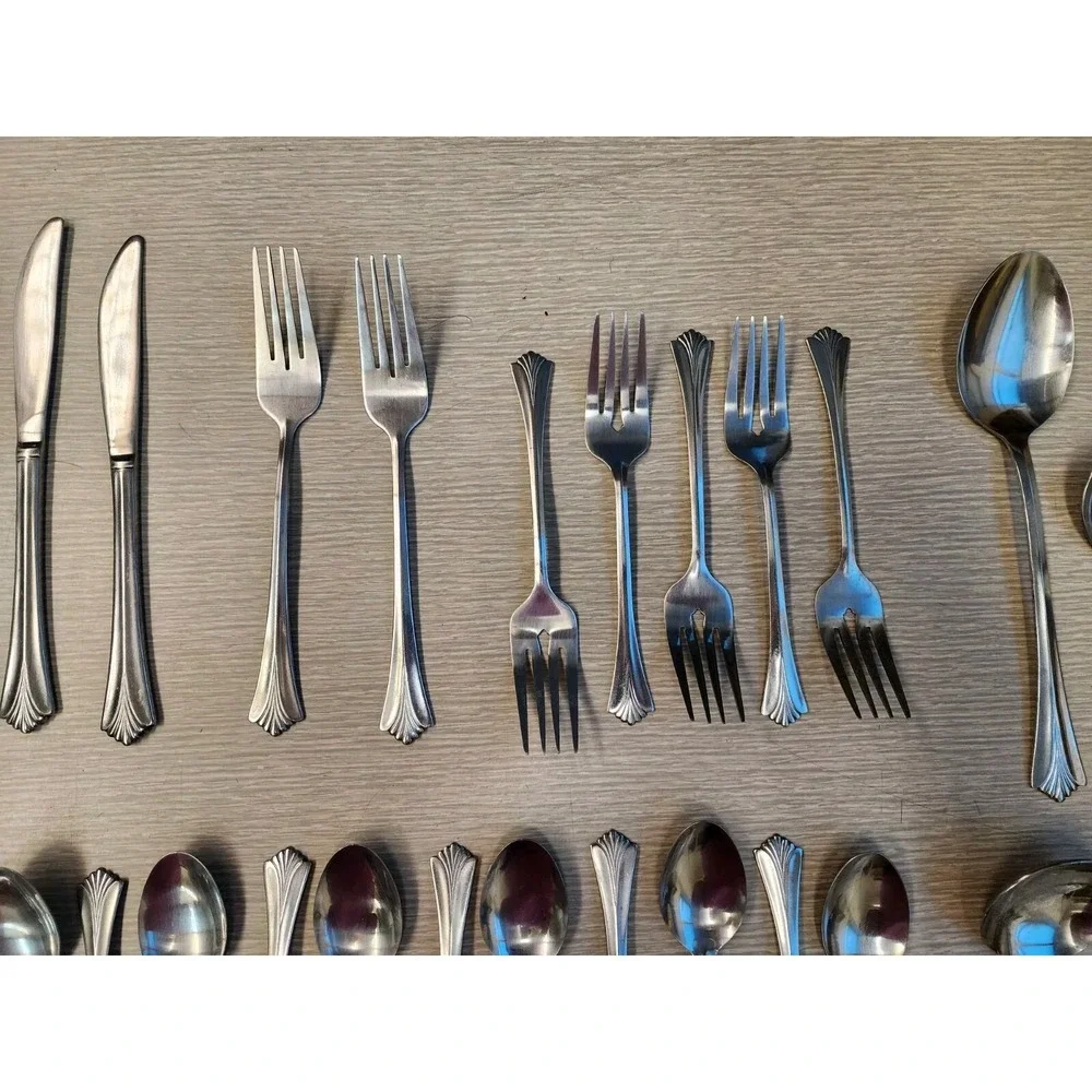Stanley Roberts Rogers Co‎ SS Triumph Forks Knives Spoons Assortment 35 Pcs